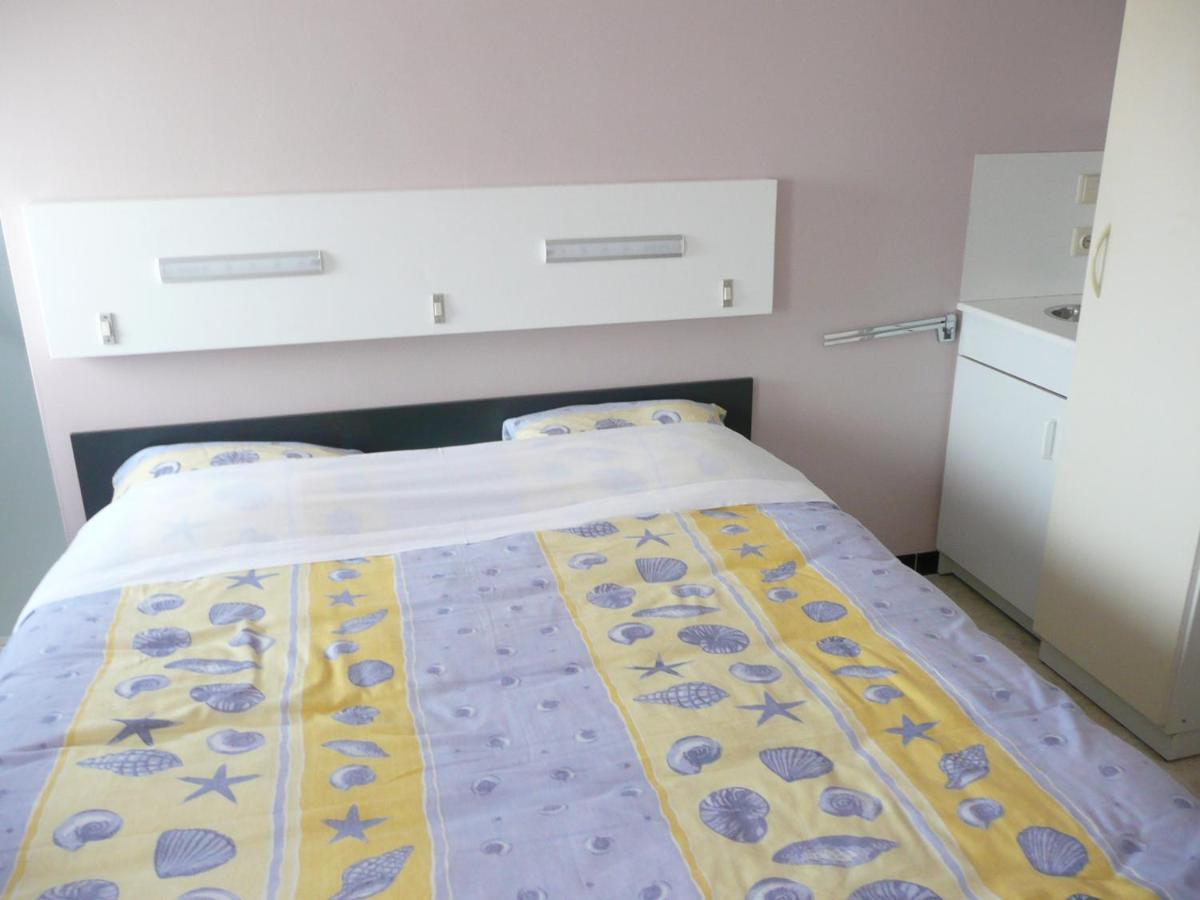 De Windroos Bed & Breakfast Pollinkhove Ngoại thất bức ảnh